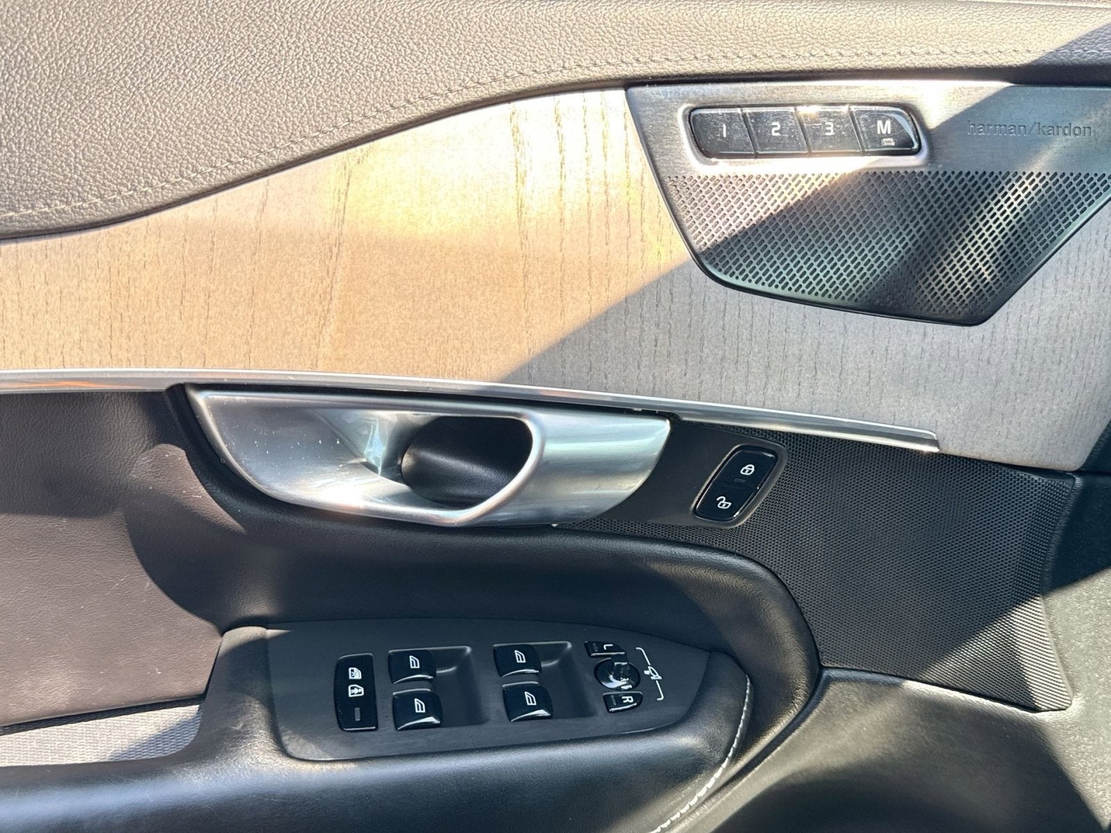 2020 Volvo XC90 T6 Inscription