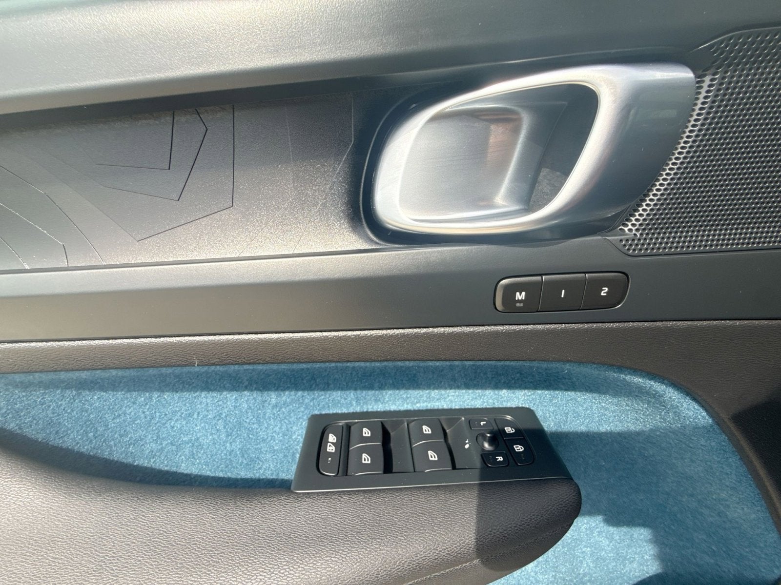 2023 Volvo C40 Recharge Pure Electric Twin Plus
