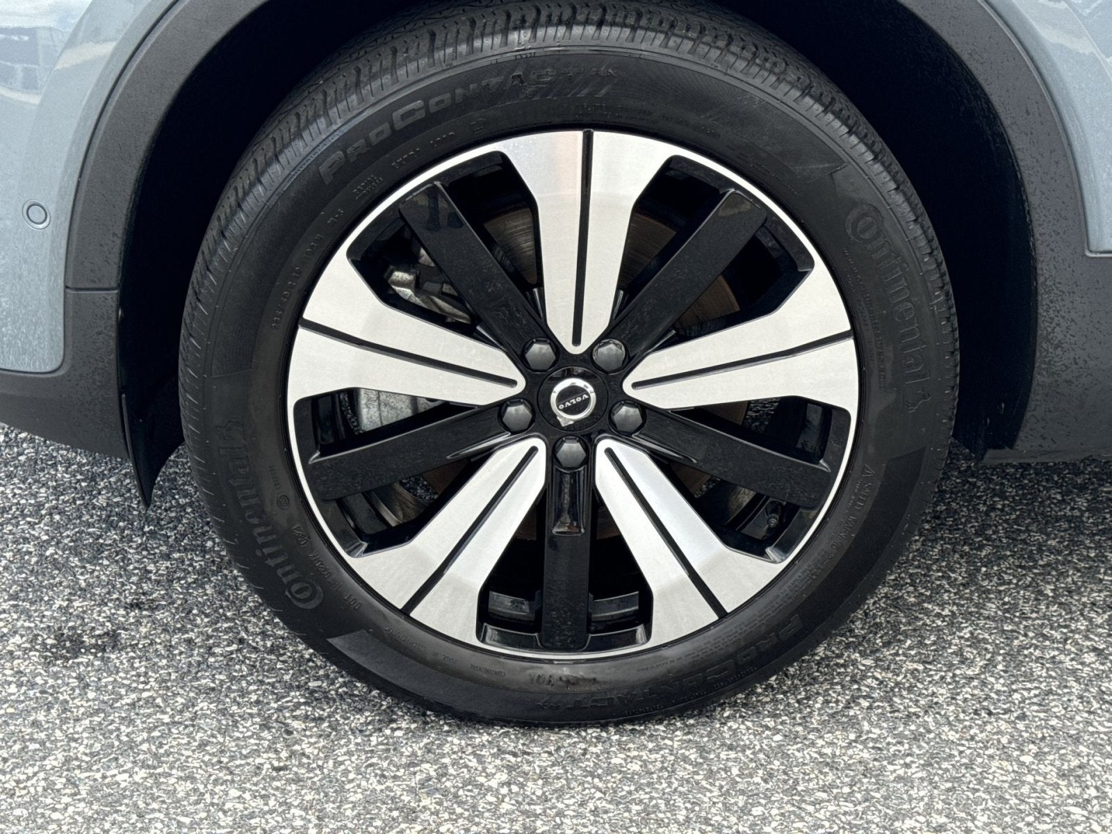 2023 Volvo XC40 Recharge Pure Electric Twin Plus