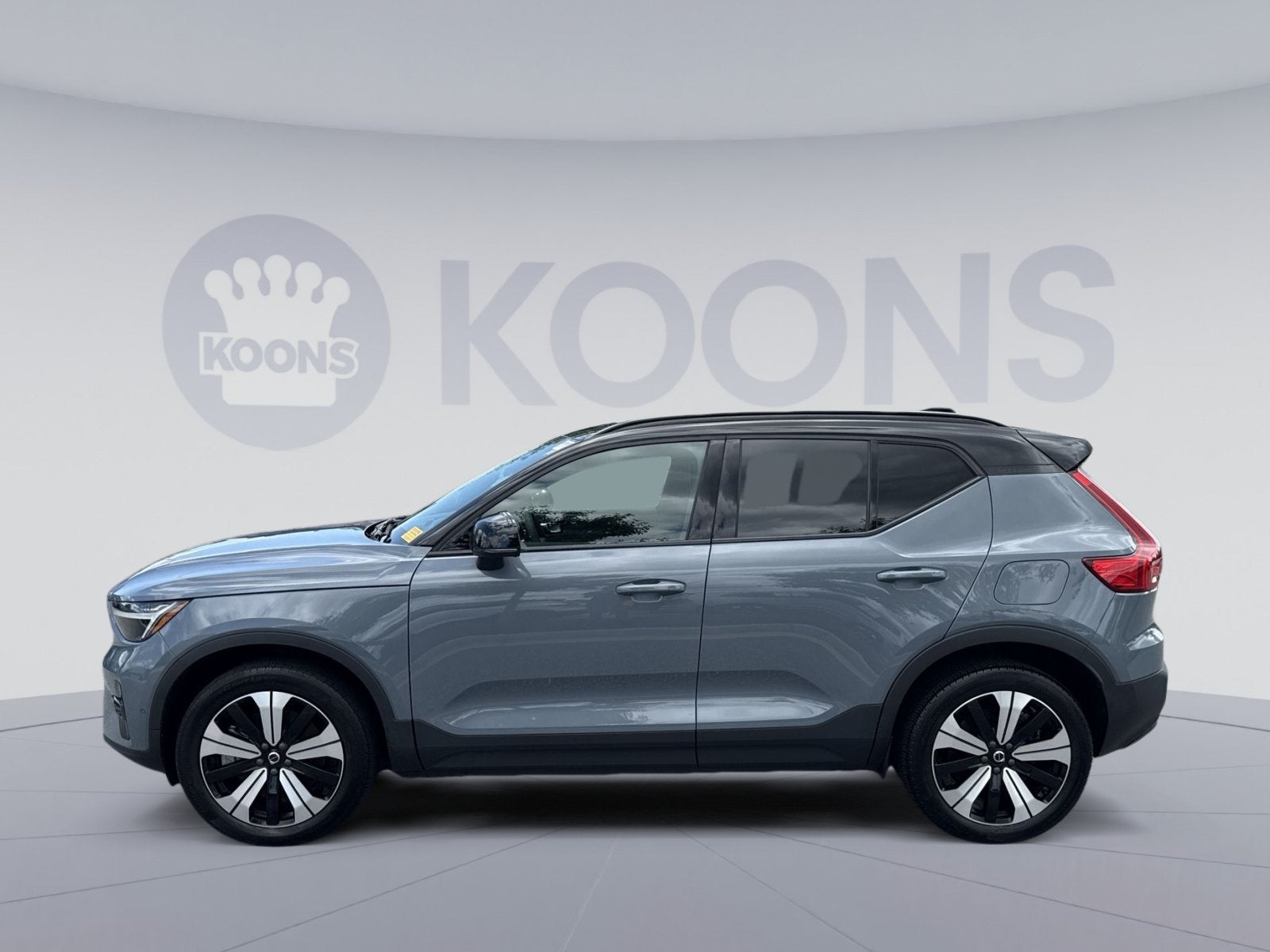 2023 Volvo XC40 Recharge Pure Electric Twin Plus