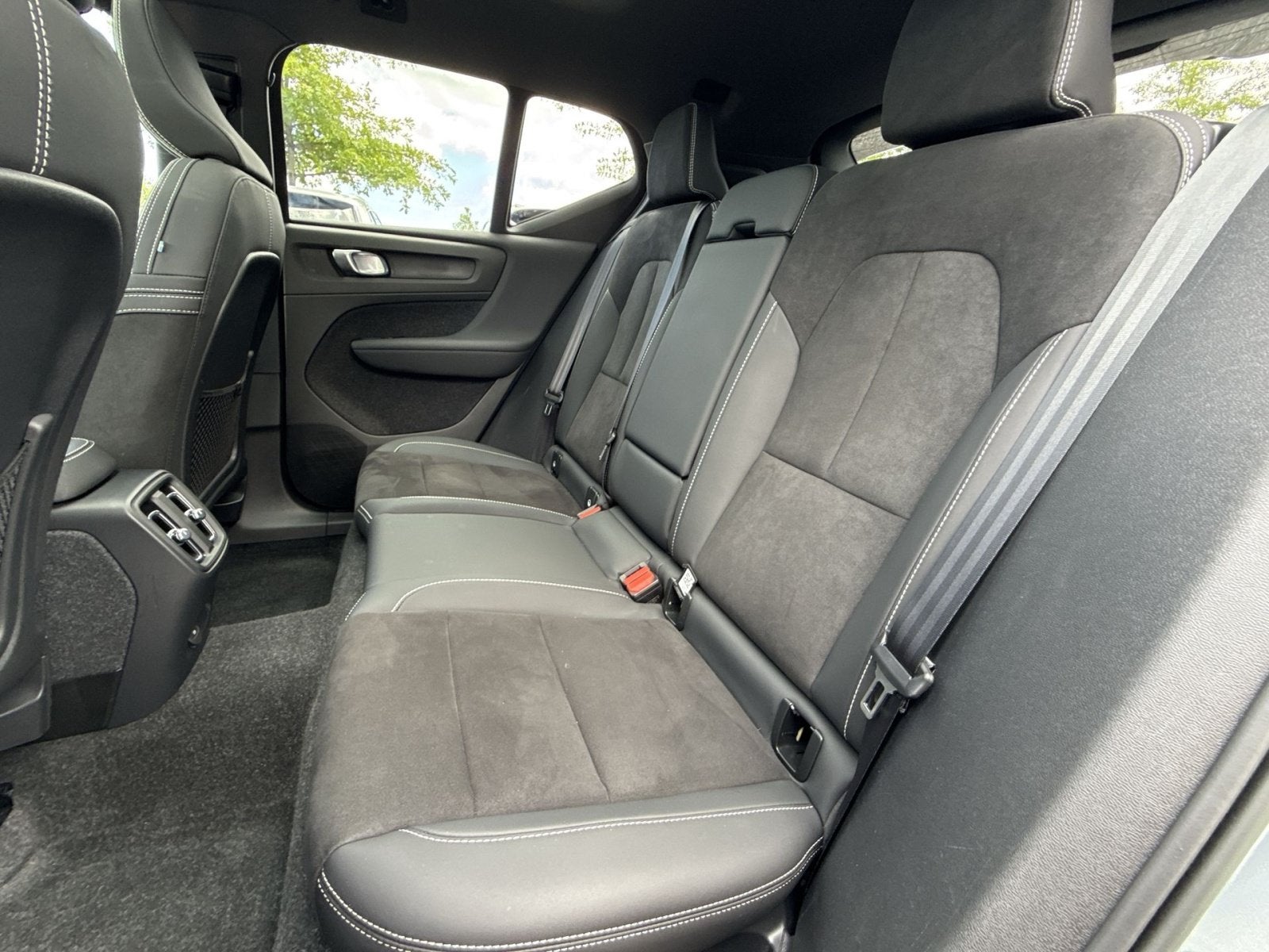 2023 Volvo XC40 Recharge Pure Electric Twin Plus