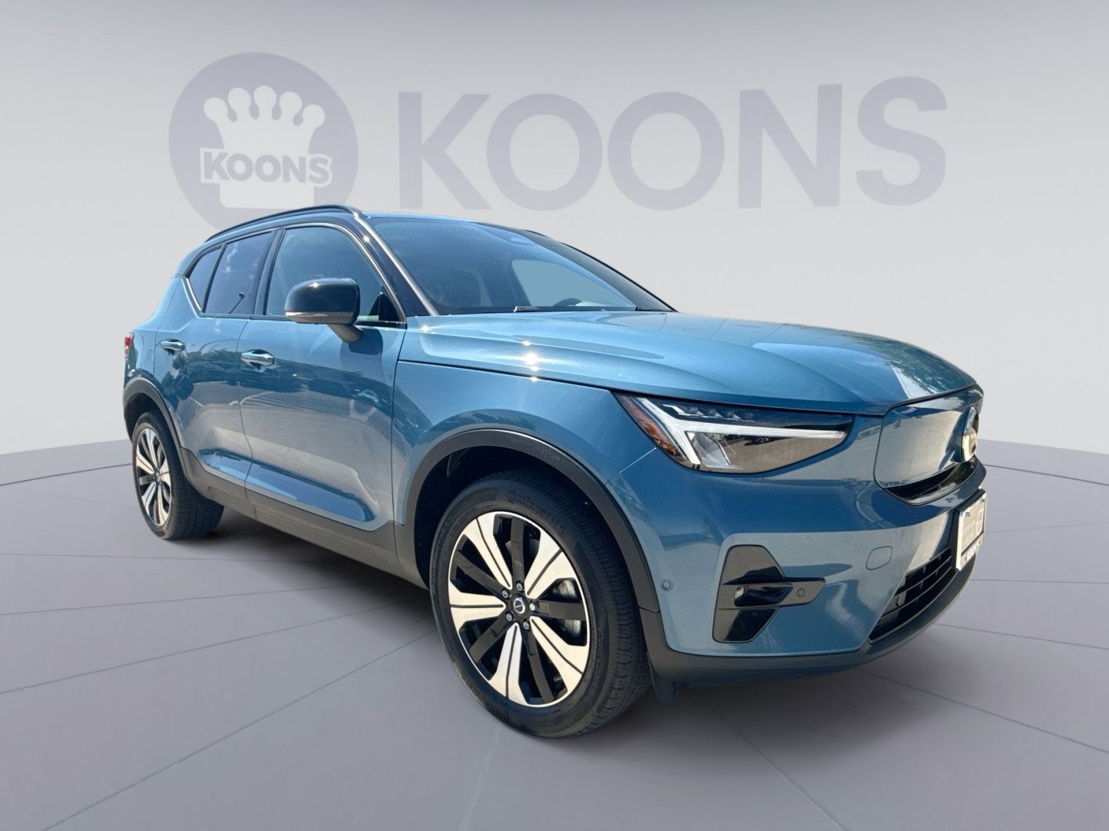 2023 Volvo XC40 Recharge Pure Electric Twin Plus