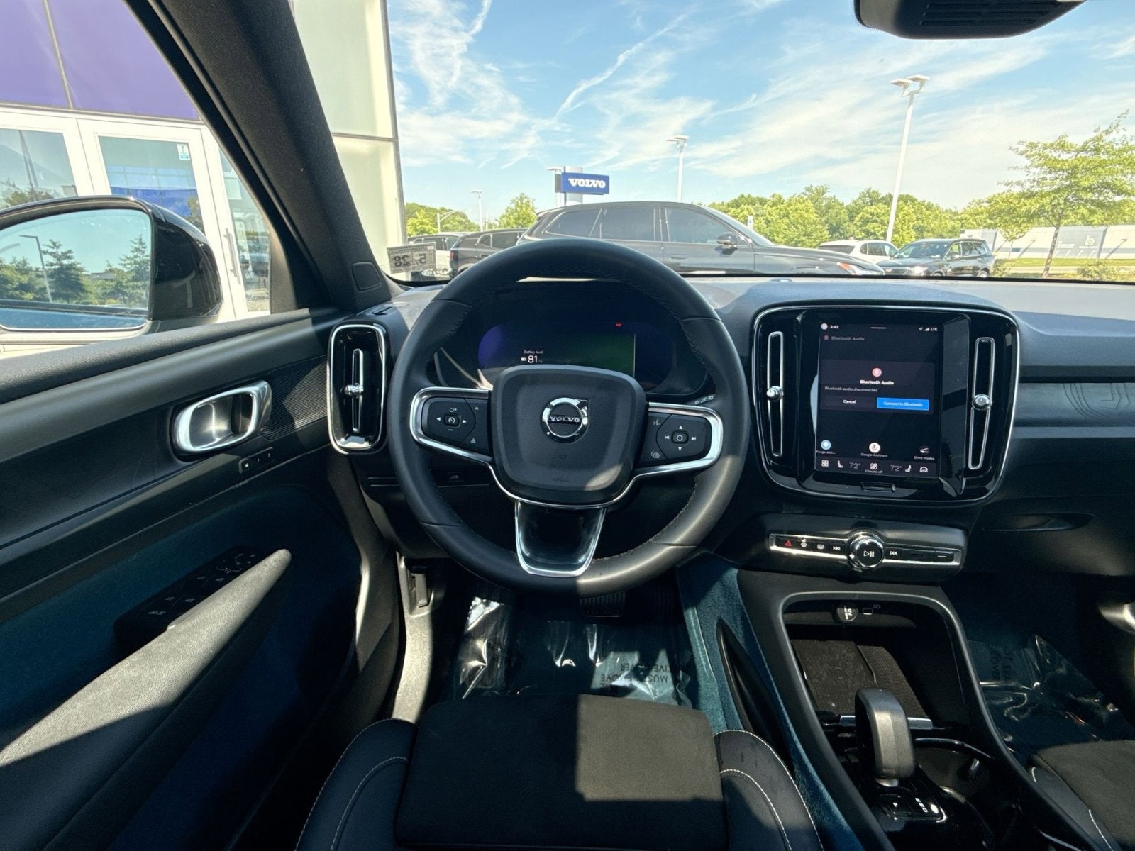 2023 Volvo XC40 Recharge Pure Electric Twin Plus
