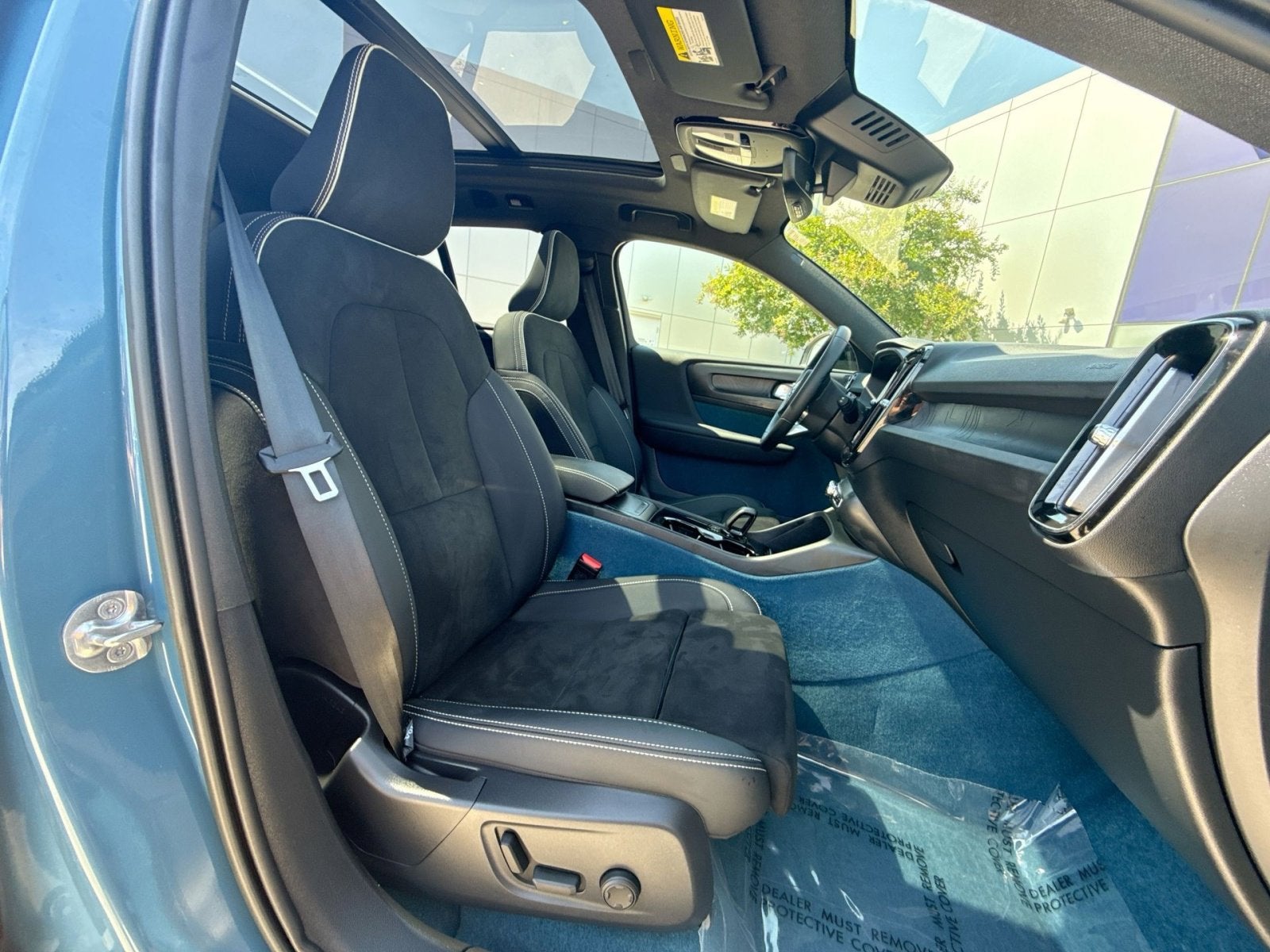 2023 Volvo XC40 Recharge Pure Electric Twin Plus