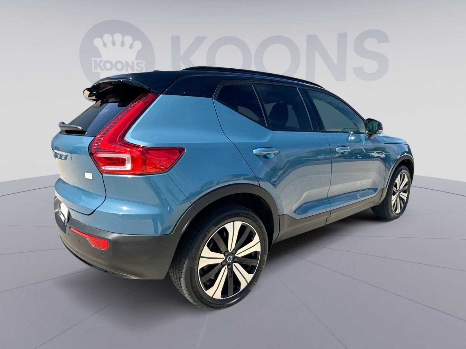 2023 Volvo XC40 Recharge Pure Electric Twin Plus