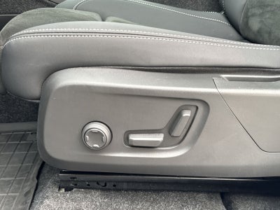 2023 Volvo XC40 Recharge Pure Electric Ultimate
