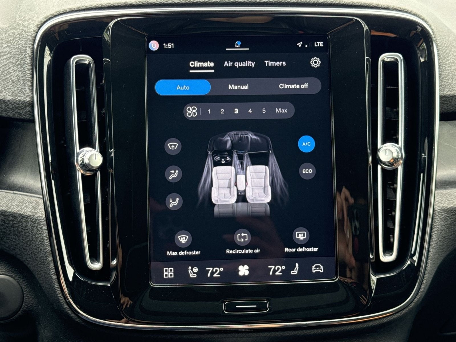 2023 Volvo XC40 Recharge Pure Electric Ultimate