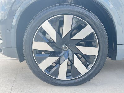 2023 Volvo XC90 Recharge Plug-In Hybrid Ultimate