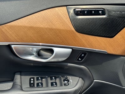 2024 Volvo XC90 Recharge Plug-In Hybrid T8 Plus Bright Theme 7 Passenger