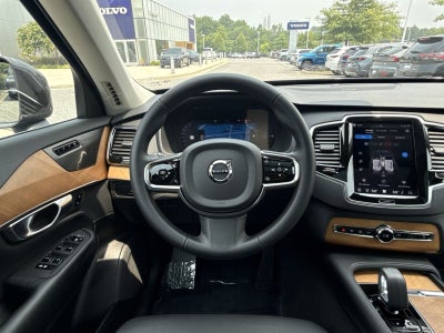 2024 Volvo XC90 Recharge Plug-In Hybrid T8 Plus Bright Theme 7 Passenger