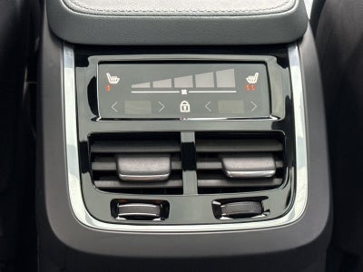 2024 Volvo XC90 Recharge Plug-In Hybrid Ultimate