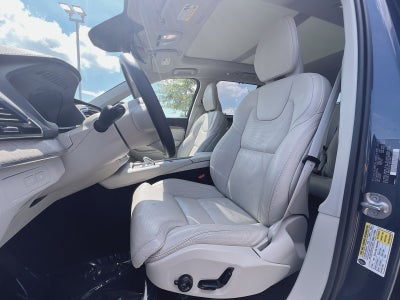 2024 Volvo XC90 Recharge Plug-In Hybrid Ultimate