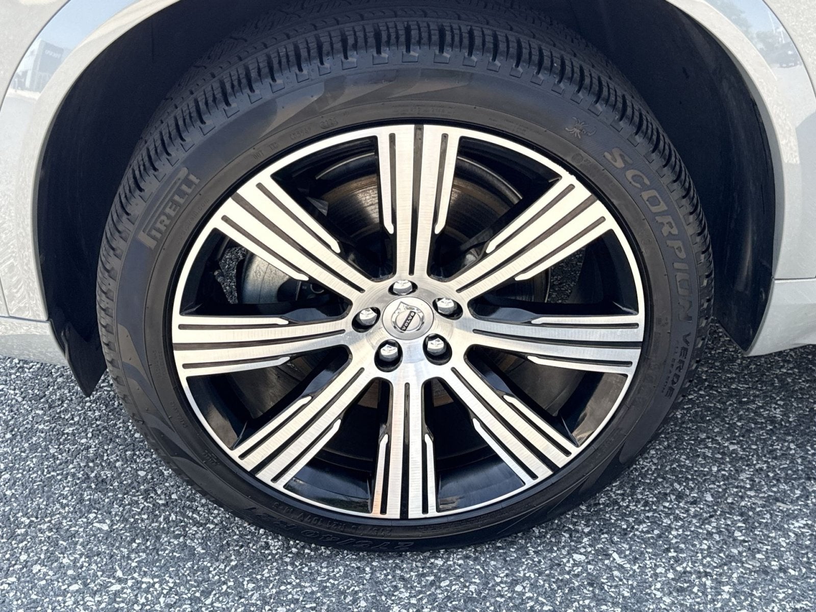 2024 Volvo XC90 Recharge Plug-In Hybrid Ultimate