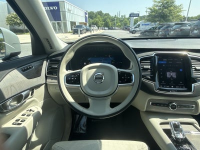 2024 Volvo XC90 Recharge Plug-In Hybrid Ultimate