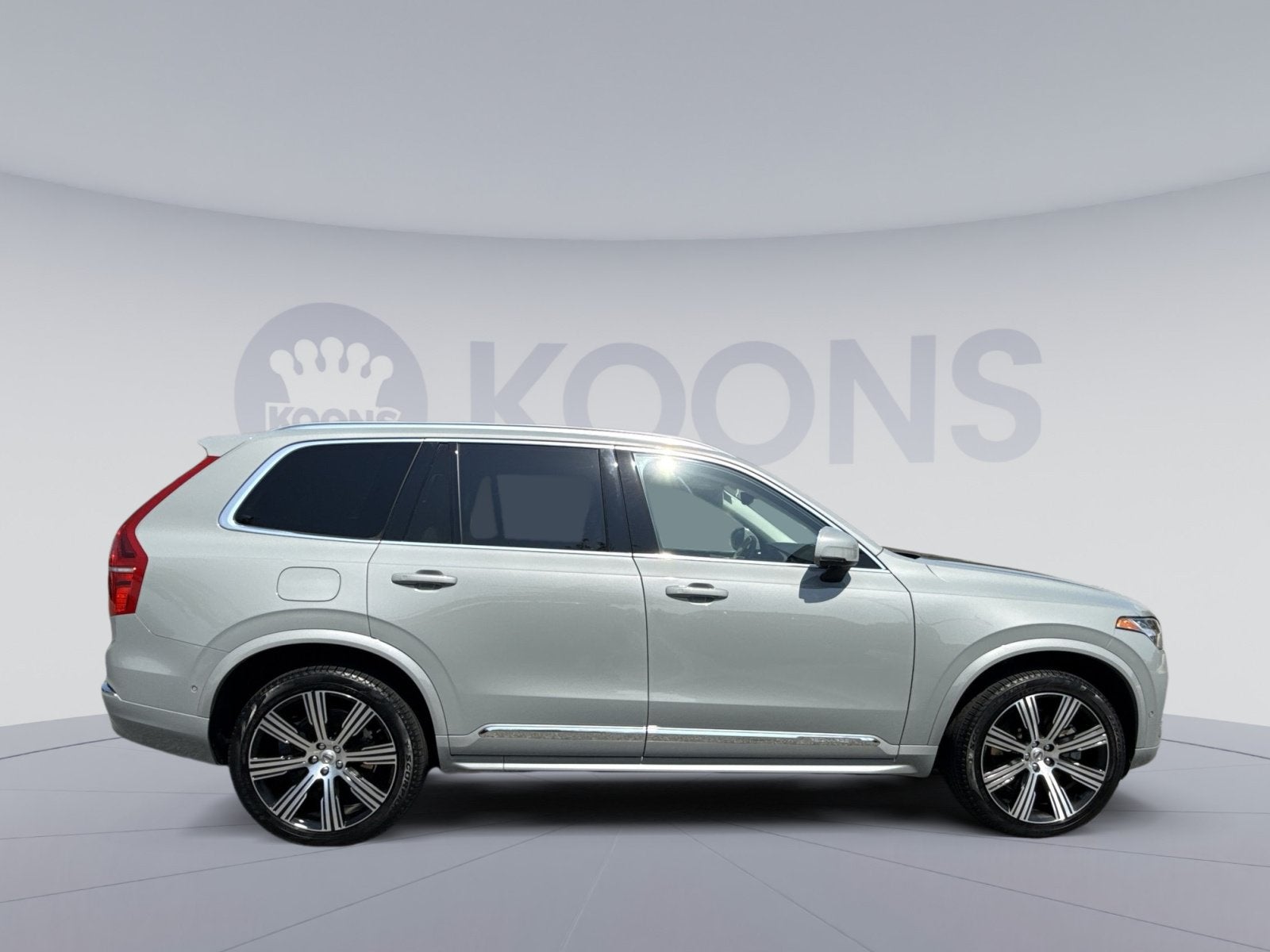 2024 Volvo XC90 Recharge Plug-In Hybrid Ultimate