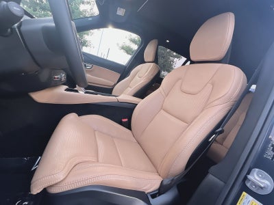 2024 Volvo XC90 Recharge Plug-In Hybrid Ultimate