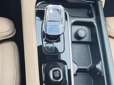 2024 Volvo XC90 Recharge Plug-In Hybrid Ultimate