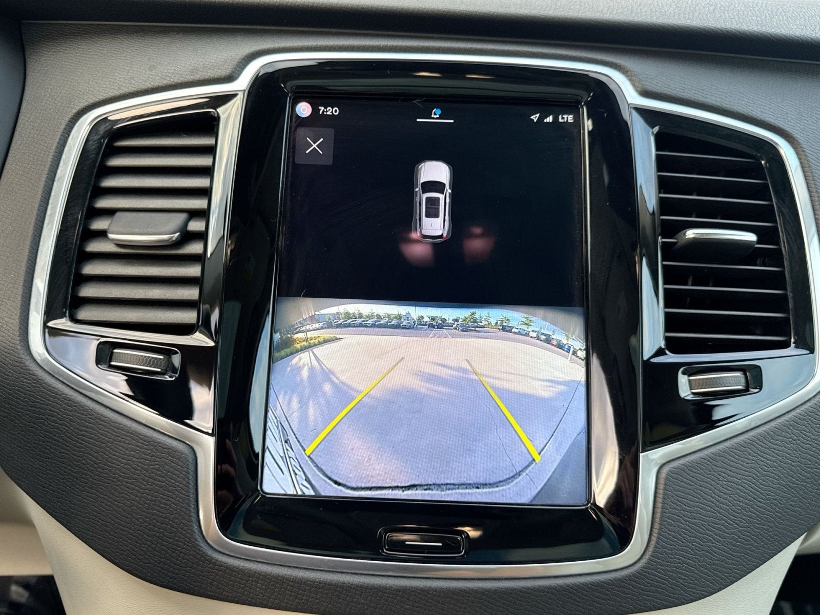 2023 Volvo XC90 Recharge Plug-In Hybrid T8 Plus Bright Theme 7 Passenger