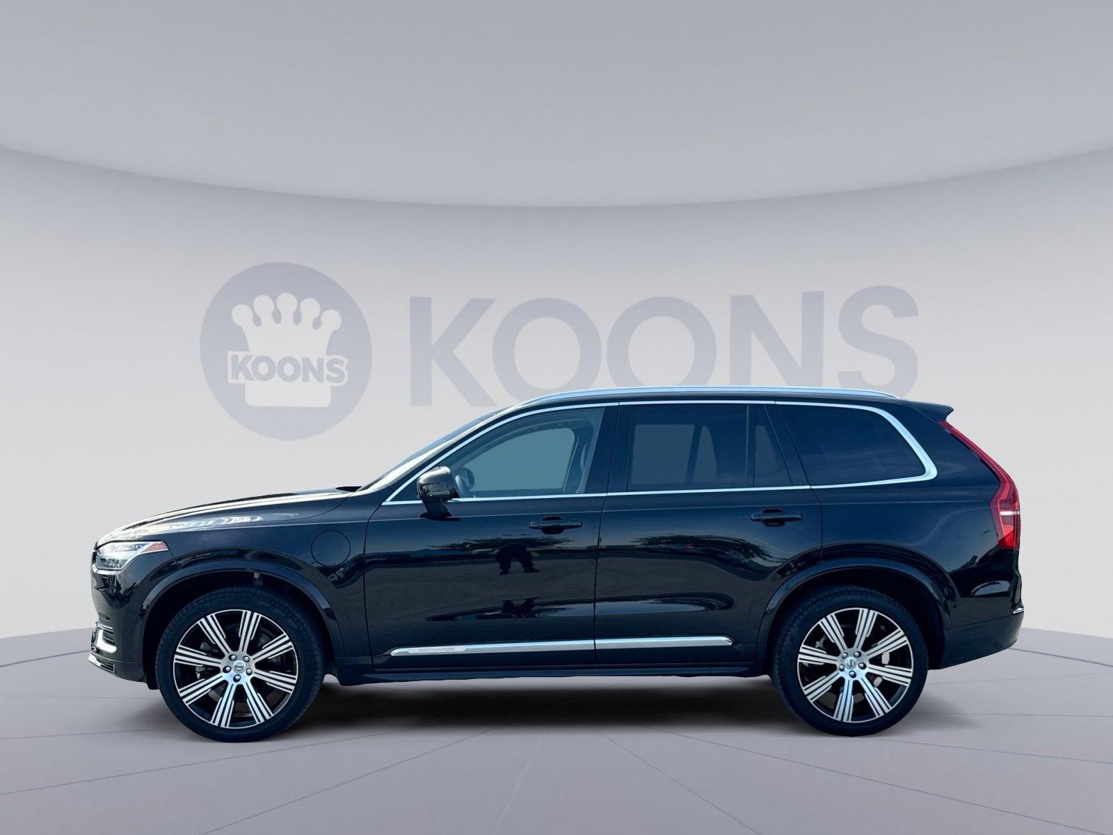 2024 Volvo XC90 Recharge Plug-In Hybrid T8 Plus 6 Passenger
