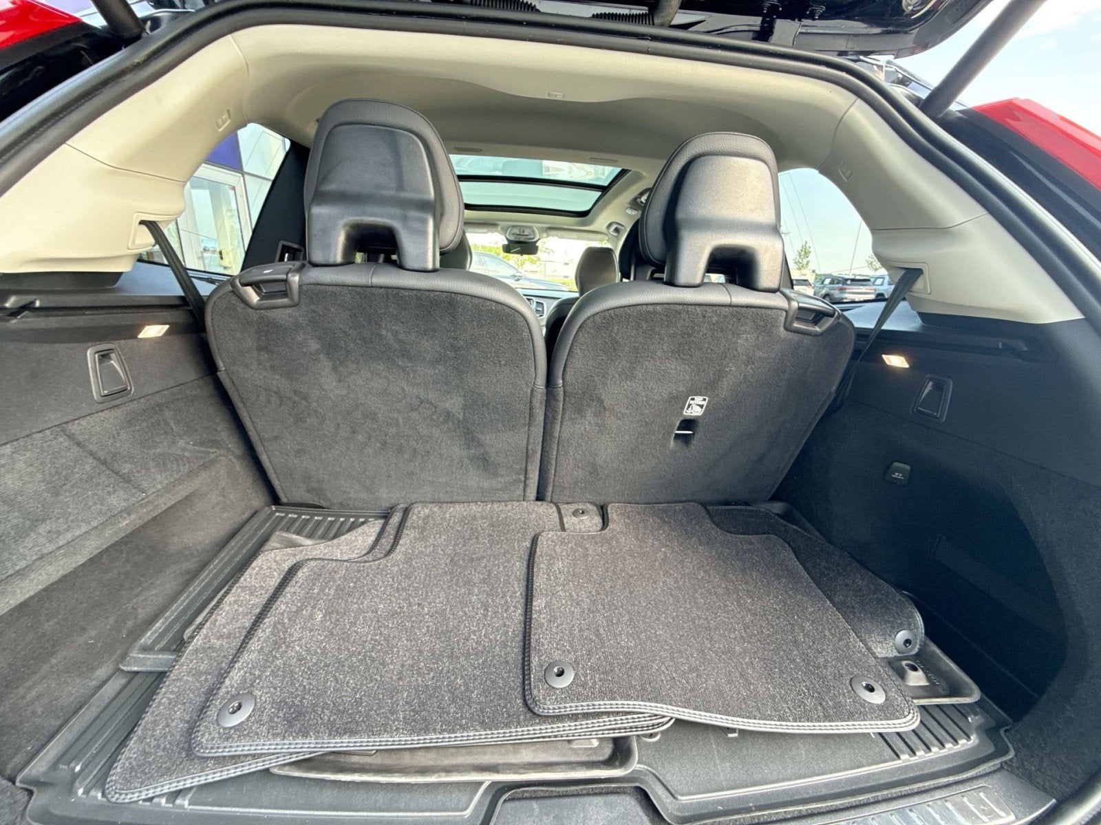 2024 Volvo XC90 Recharge Plug-In Hybrid T8 Plus 6 Passenger