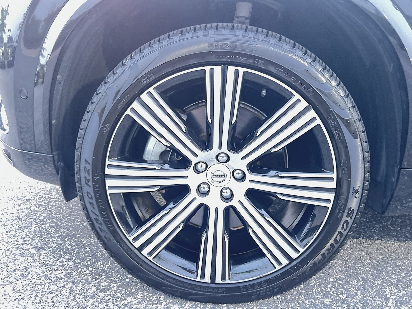 2024 Volvo XC90 Recharge Plug-In Hybrid Ultimate