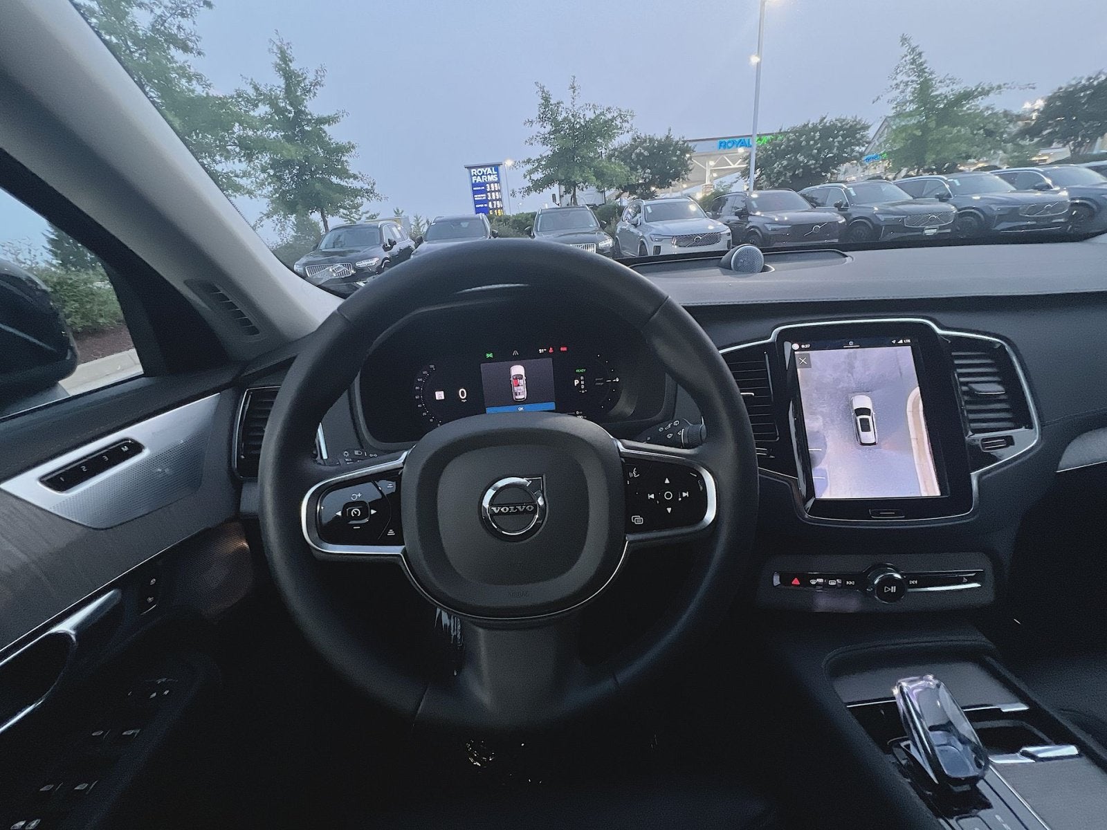 2024 Volvo XC90 Recharge Plug-In Hybrid Ultimate