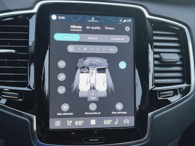 2024 Volvo XC90 Recharge Plug-In Hybrid Ultimate