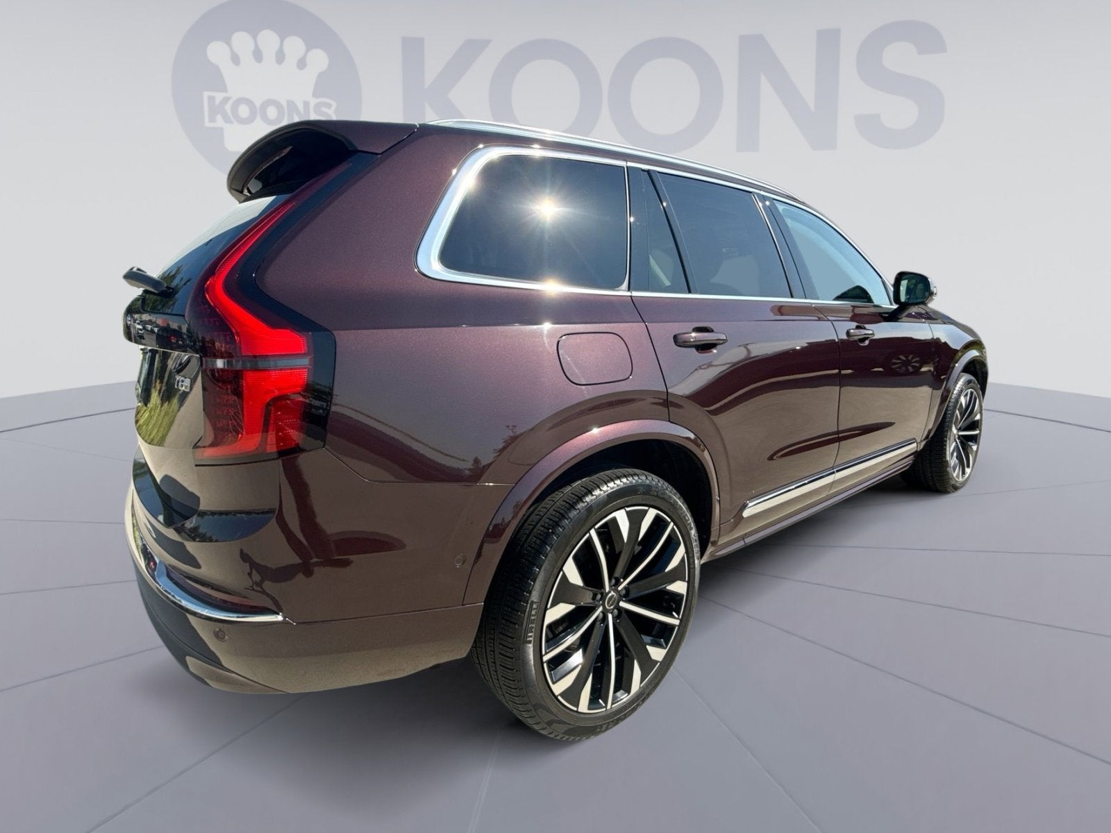 2025 Volvo XC90 Plug-In Hybrid T8 Ultra