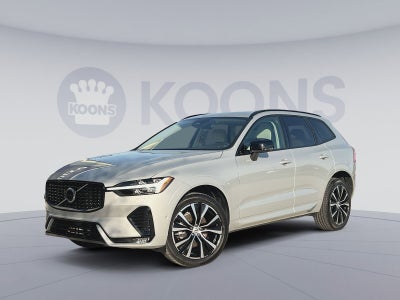 2023 Volvo XC60 B5 Plus Dark Theme