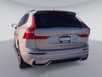 2023 Volvo XC60 B5 Plus Dark Theme
