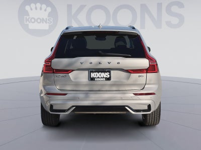 2023 Volvo XC60 B5 Plus Dark Theme