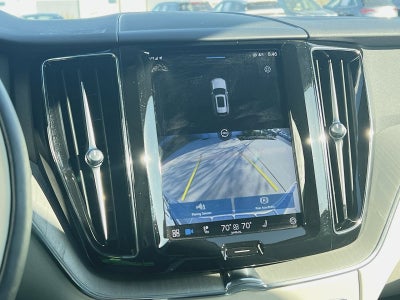 2023 Volvo XC60 B5 Plus Dark Theme