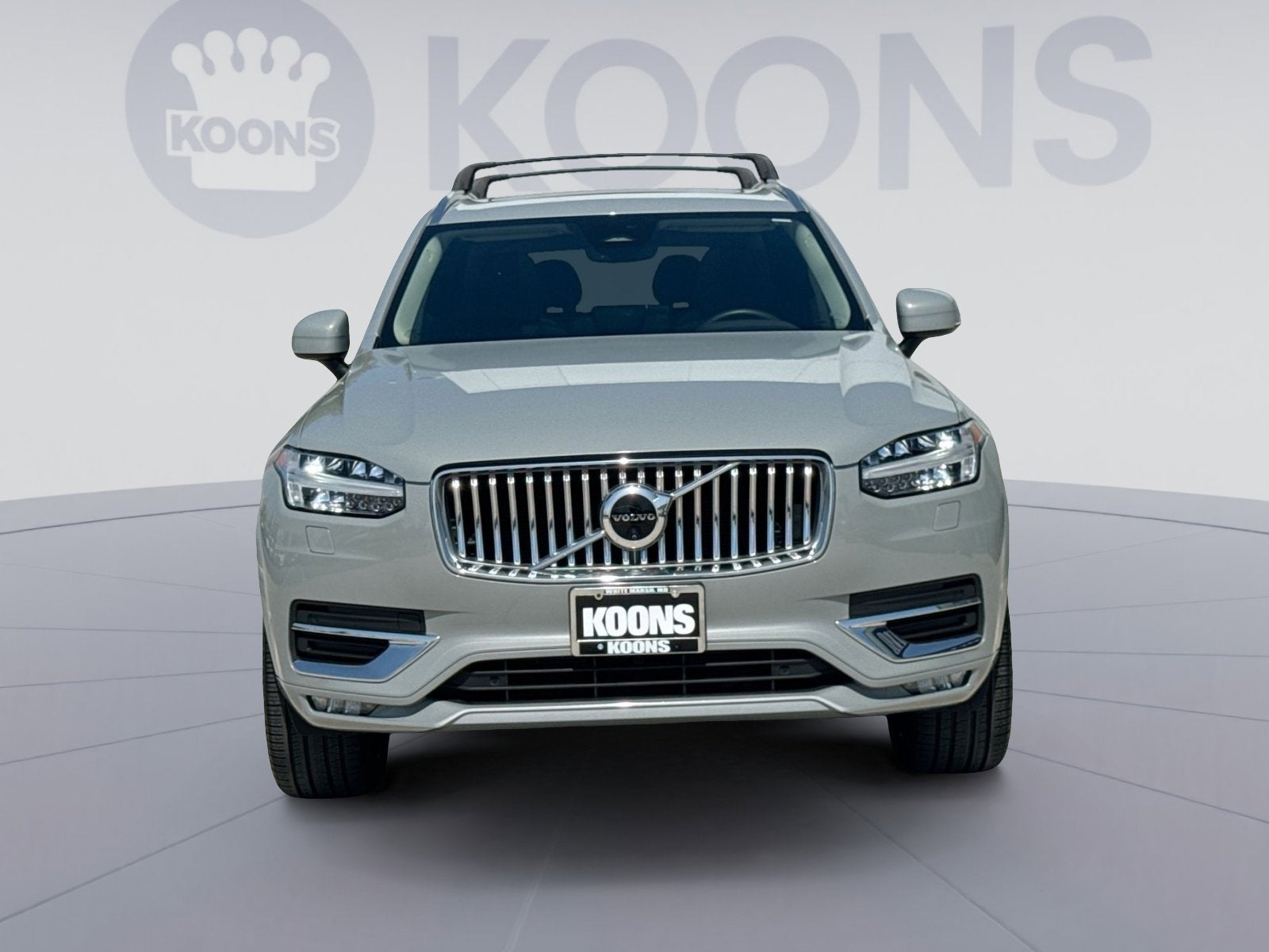 2024 Volvo XC90 B5 Plus