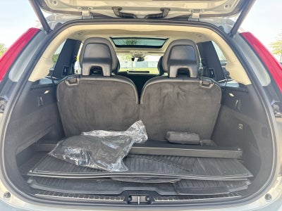 2024 Volvo XC90 B5 Plus