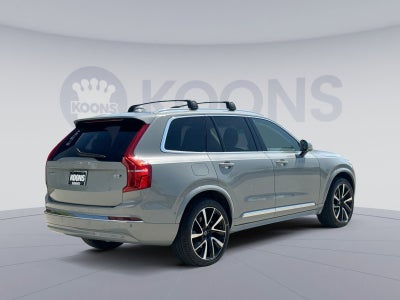 2024 Volvo XC90 B5 Plus