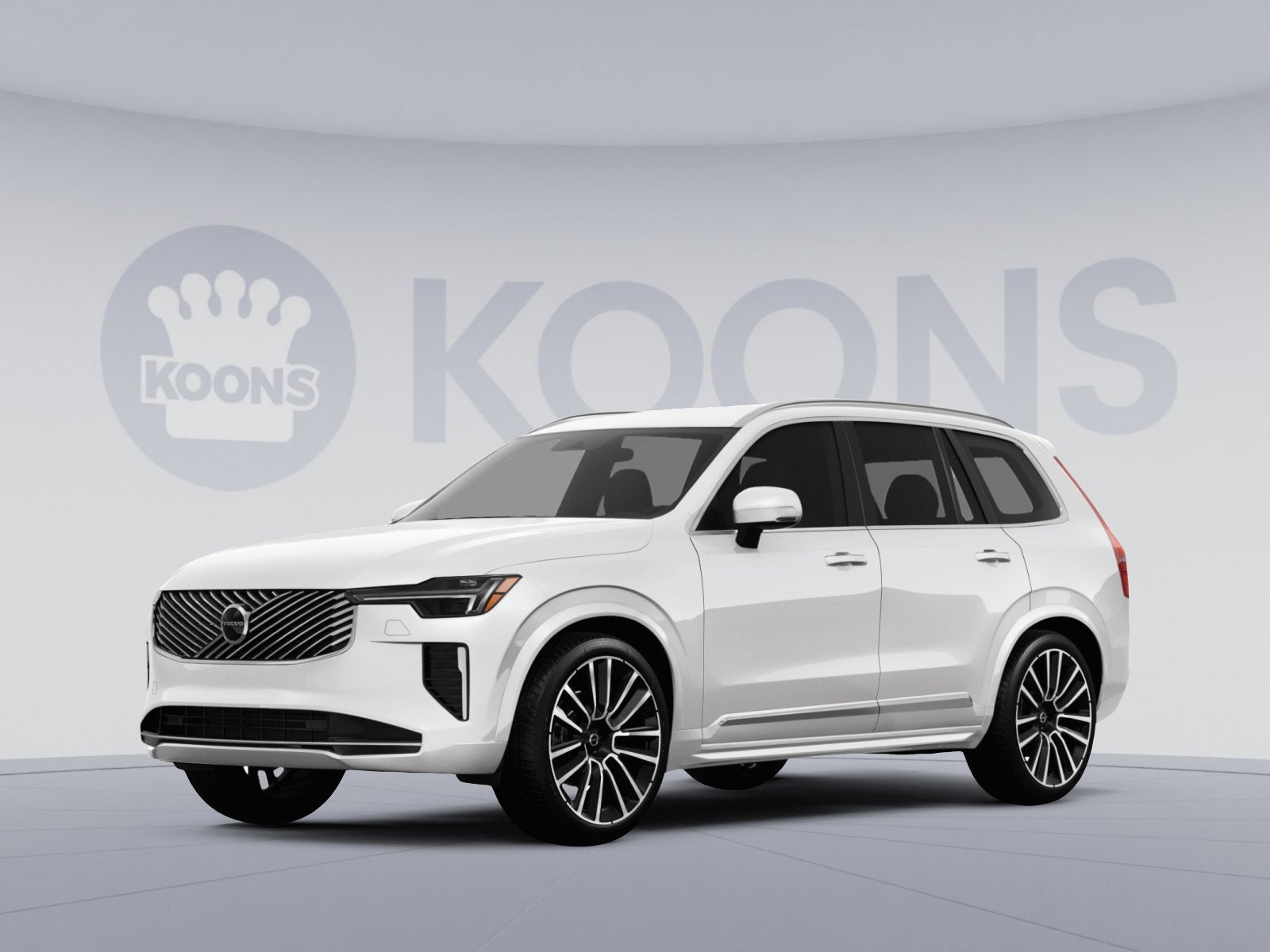 2024 Volvo XC90 B5 Plus