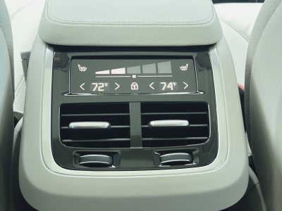 2024 Volvo XC90 B5 Core