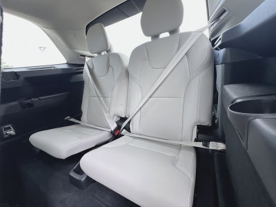 2024 Volvo XC90 B5 Core
