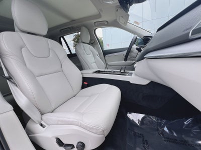 2024 Volvo XC90 B5 Core