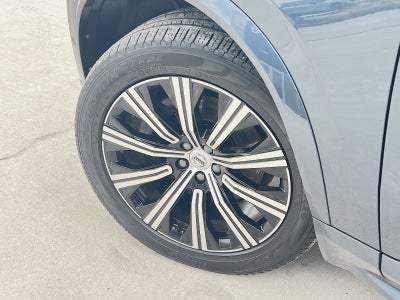 2023 Volvo XC90 B5 Plus