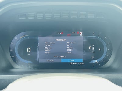 2023 Volvo XC90 B5 Plus