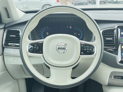 2023 Volvo XC90 B5 Plus