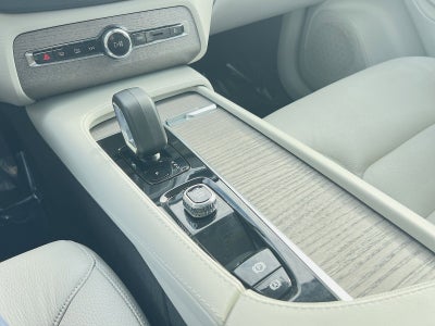 2023 Volvo XC90 B5 Plus