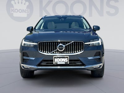 2023 Volvo XC60 B5 Ultimate Bright Theme