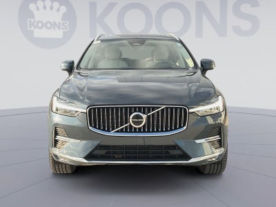 2023 Volvo XC60 B5 Ultimate Bright Theme