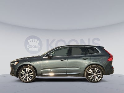 2023 Volvo XC60 B5 Ultimate Bright Theme