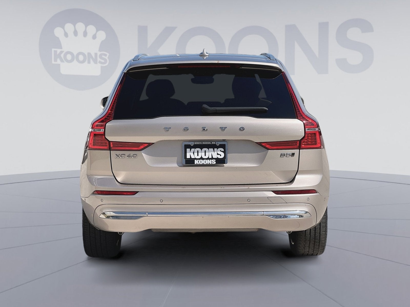 2023 Volvo XC60 B5 Ultimate Bright Theme