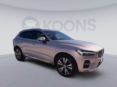2023 Volvo XC60 B5 Ultimate Bright Theme