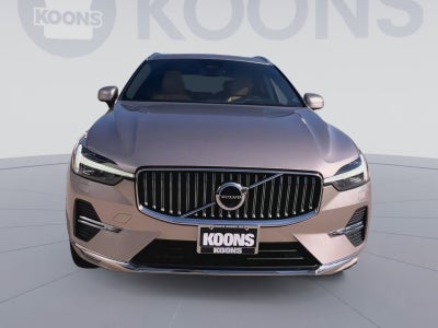 2023 Volvo XC60 B5 Ultimate Bright Theme