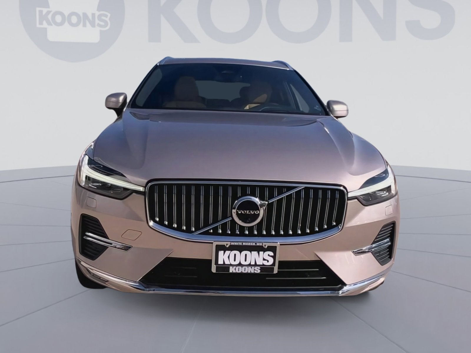 2023 Volvo XC60 B5 Ultimate Bright Theme